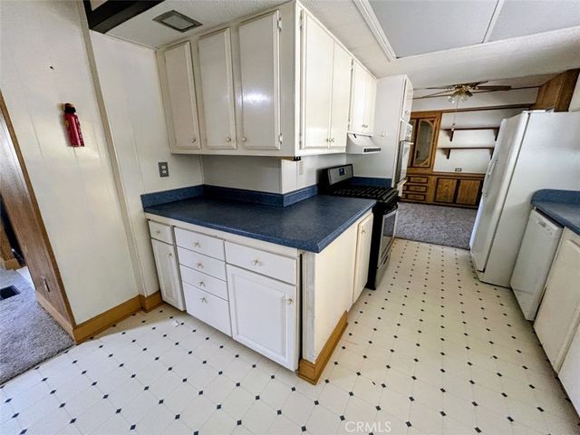 28205 El Toro, Lake Elsinore, CA 92532