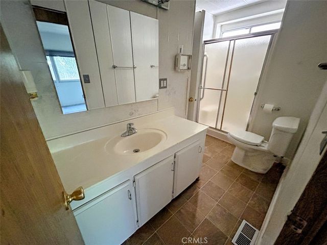 28205 El Toro, Lake Elsinore, CA 92532