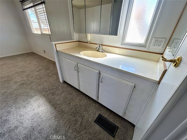 28205 El Toro, Lake Elsinore, CA 92532