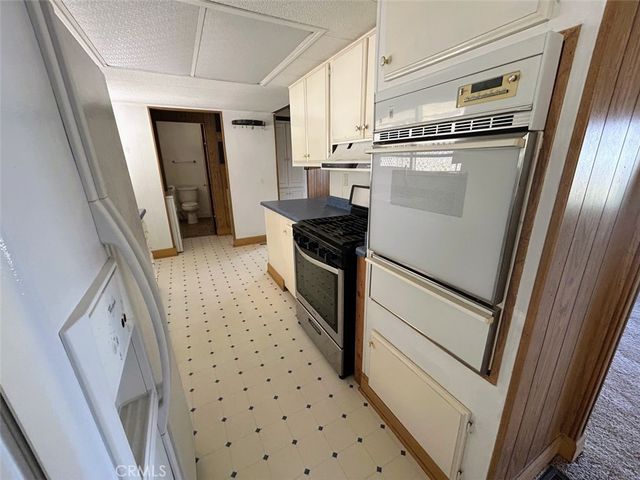 28205 El Toro, Lake Elsinore, CA 92532