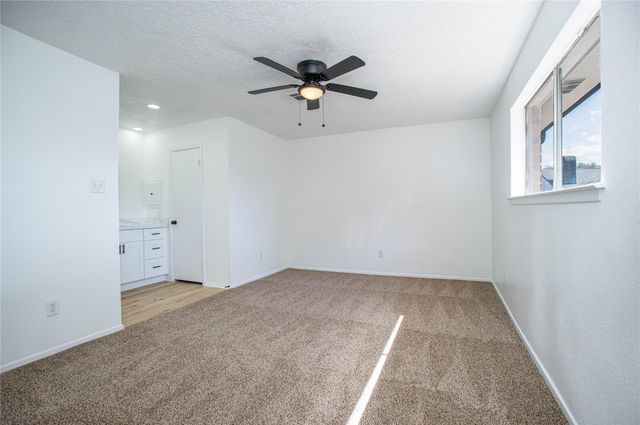 1639 Castle Creek Drive, Missouri City, TX 77489