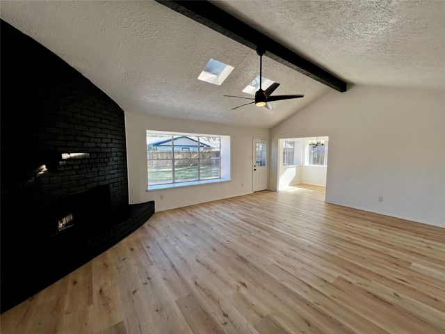 1639 Castle Creek Drive, Missouri City, TX 77489