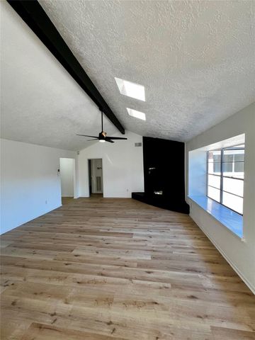 1639 Castle Creek Drive, Missouri City, TX 77489