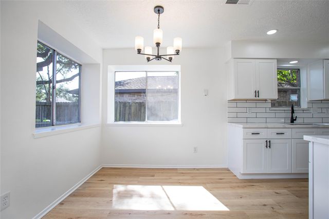 1639 Castle Creek Drive, Missouri City, TX 77489