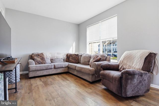 348 CAPE CLIMB, York, PA 17408