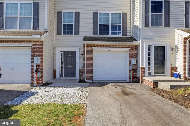 348 CAPE CLIMB, York, PA 17408