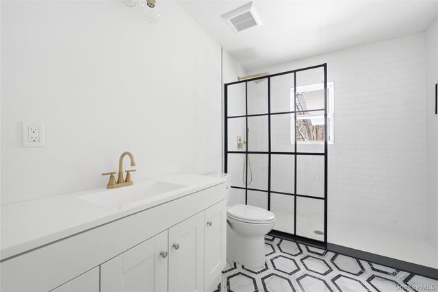 126 Country Village Lane, East Islip, NY 11730