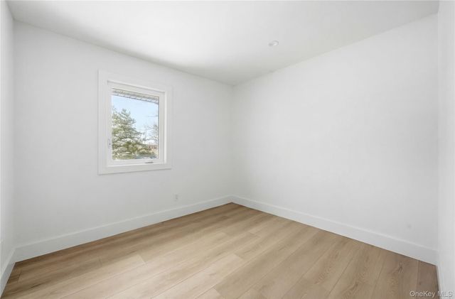 126 Country Village Lane, East Islip, NY 11730