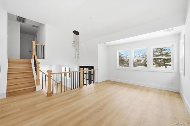 126 Country Village Lane, East Islip, NY 11730