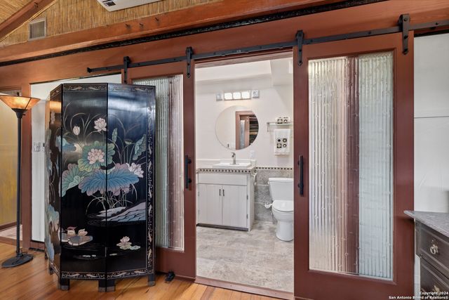 801 Mickle Creek, Medina, TX 78055