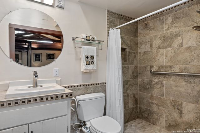 801 Mickle Creek, Medina, TX 78055