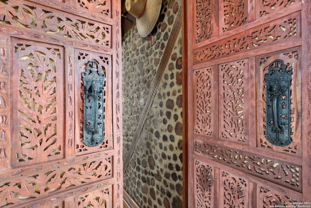 801 Mickle Creek, Medina, TX 78055