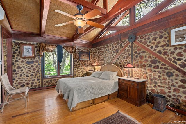 801 Mickle Creek, Medina, TX 78055