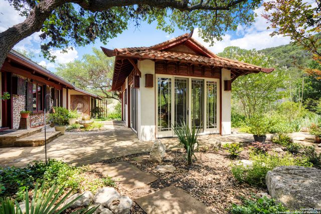 801 Mickle Creek, Medina, TX 78055