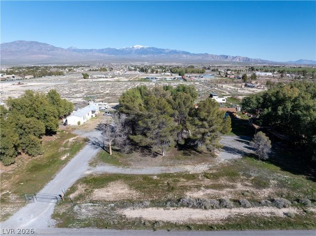 1911 Pearl Lane, Pahrump, NV 89060