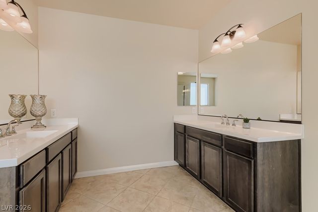 9705 Wildflower Vista Avenue, Las Vegas, NV 89166