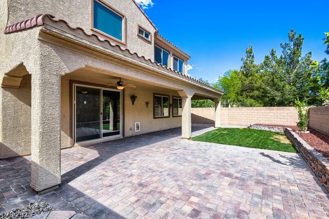 9705 Wildflower Vista Avenue, Las Vegas, NV 89166