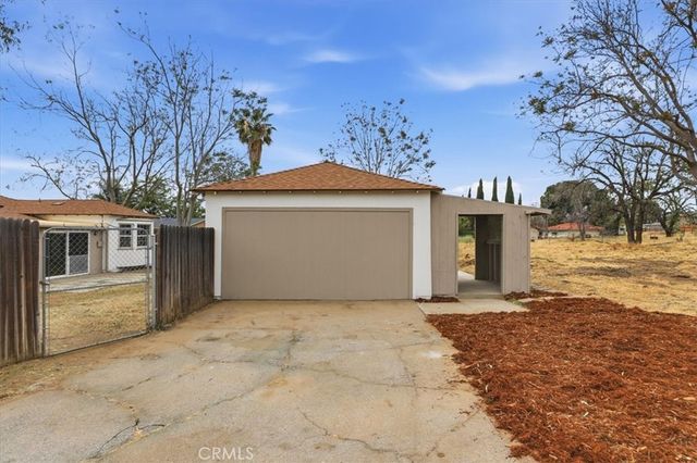 32568 Kentucky Street, Yucaipa, CA 92399