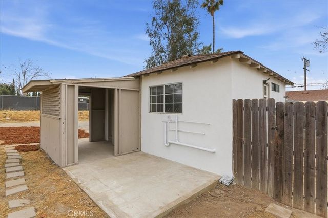 32568 Kentucky Street, Yucaipa, CA 92399