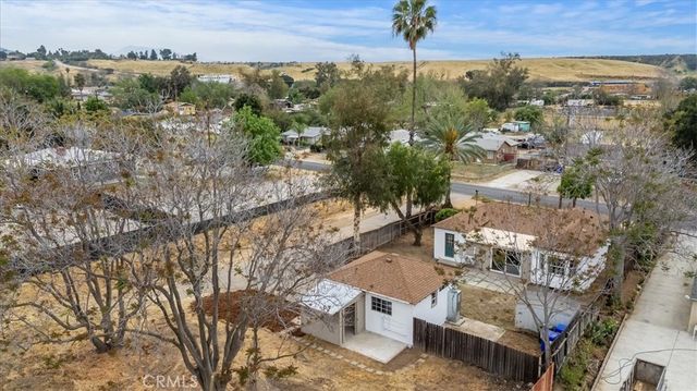 32568 Kentucky Street, Yucaipa, CA 92399
