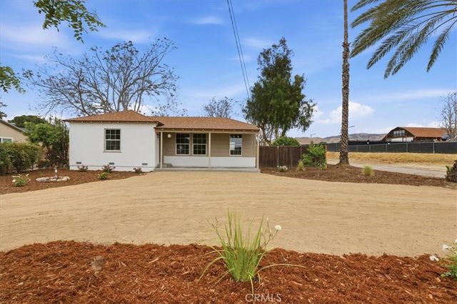 32568 Kentucky Street, Yucaipa, CA 92399