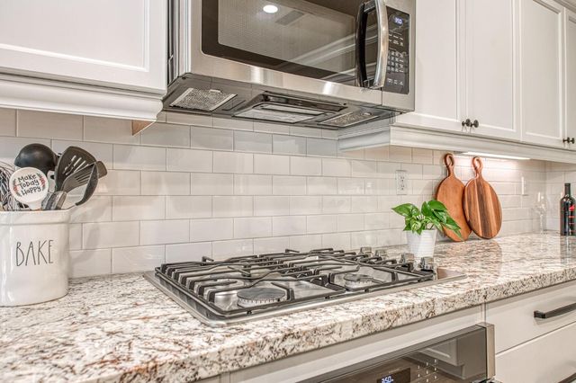 3944 Buckingham Avenue, Clovis, CA 93619