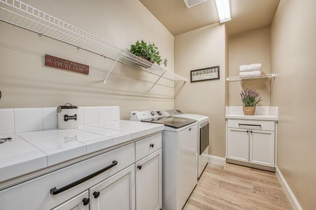 3944 Buckingham Avenue, Clovis, CA 93619