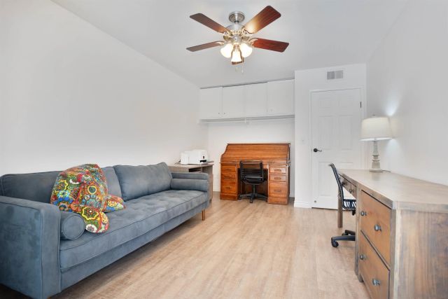 3832 Groton St 2, San Diego, CA 92110