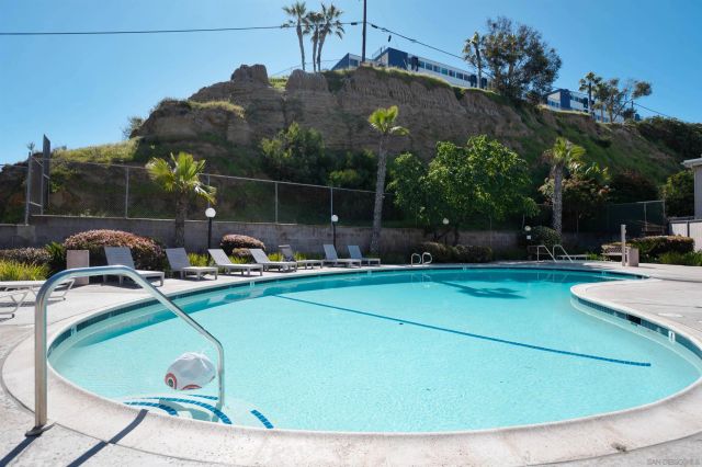 3832 Groton St 2, San Diego, CA 92110