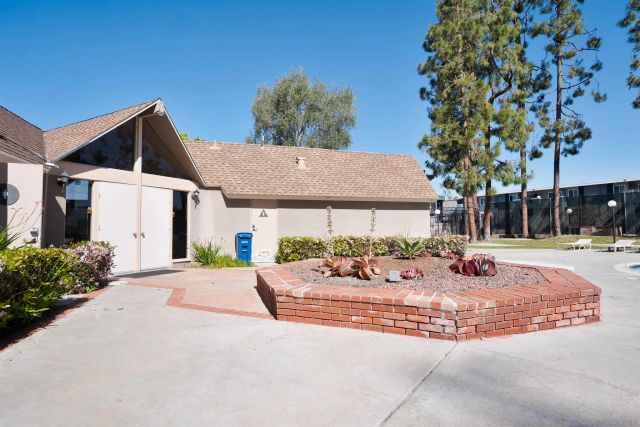 3832 Groton St 2, San Diego, CA 92110