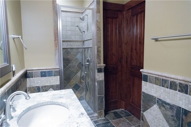 91 The Cliffs Parkway, Landrum, SC 29356