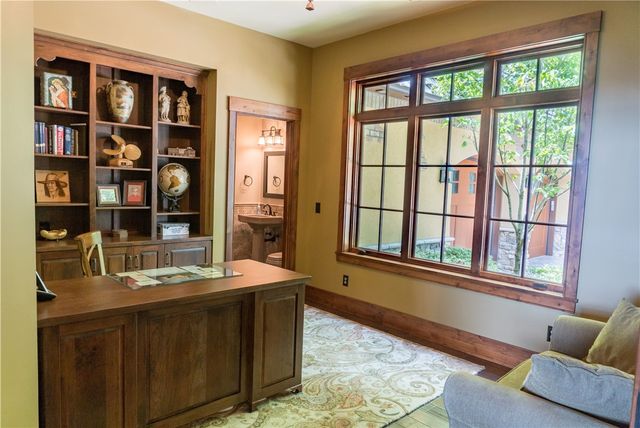 91 The Cliffs Parkway, Landrum, SC 29356