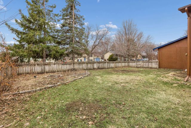 300 Aster Drive, Northfield, MN 55057