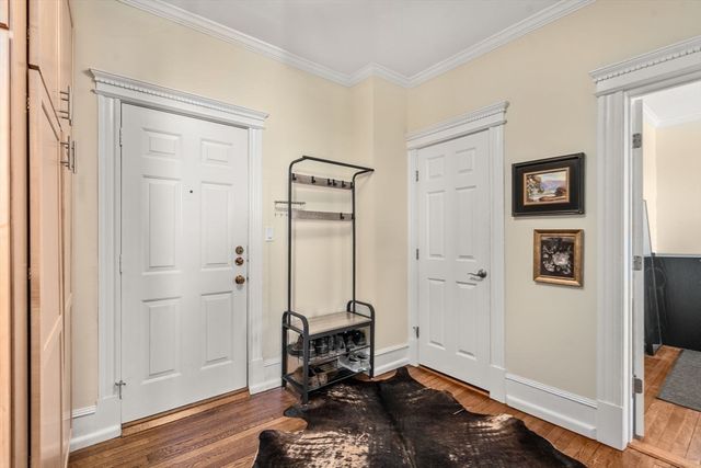 137 Peterborough St 21, Boston, MA 02215