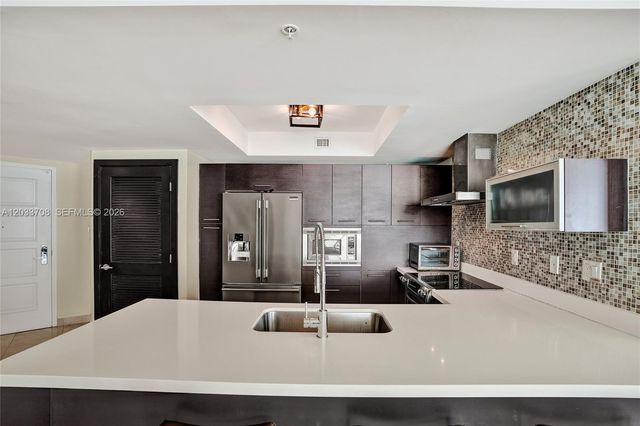 150 Sunny Isles Boulevard 11601, Sunny Isles Beach, FL 33160