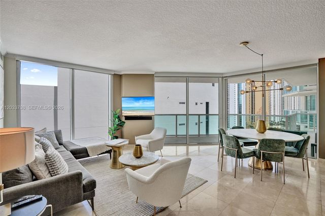 150 Sunny Isles Boulevard 11601, Sunny Isles Beach, FL 33160