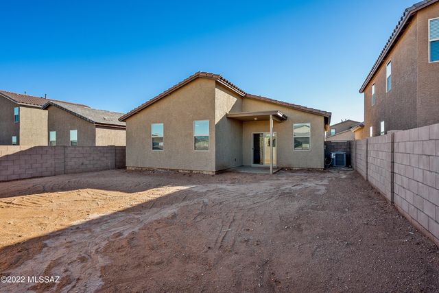 6330 S Crescent Peak Drive, Tucson, AZ 85706