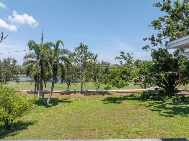 167 ALMEDO WAY NE, St Petersburg, FL 33704