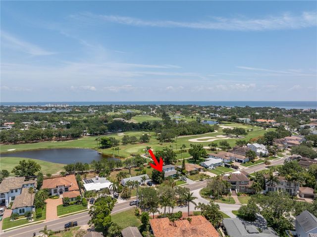 167 ALMEDO WAY NE, St Petersburg, FL 33704