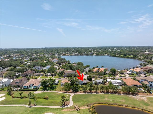 167 ALMEDO WAY NE, St Petersburg, FL 33704