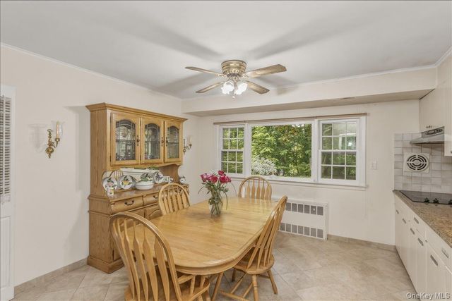 9 Fox Ridge Lane, Locust Valley, NY 11560