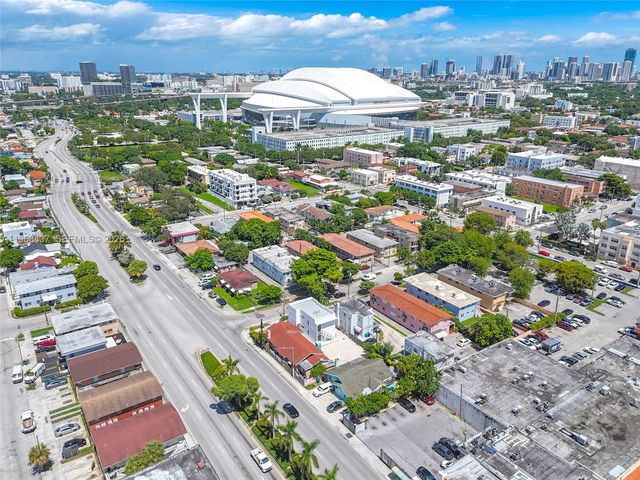 1658 NW 1st St, Miami, FL 33125