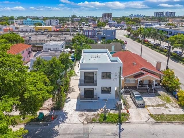 1658 NW 1st St, Miami, FL 33125