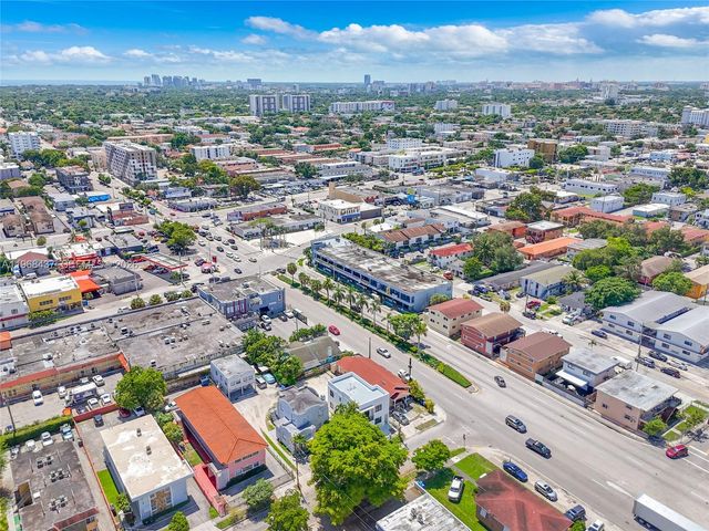 1658 NW 1st St, Miami, FL 33125