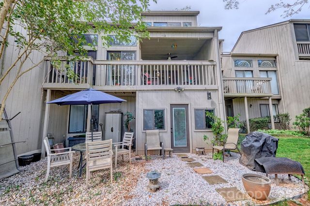 134 Pine Grove Circle, Lake Wylie, SC 29710