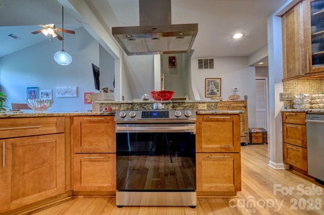 134 Pine Grove Circle, Lake Wylie, SC 29710