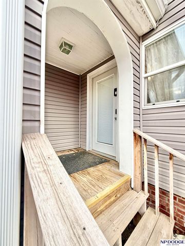 314 W 2nd Street, Oakland, NE 68045