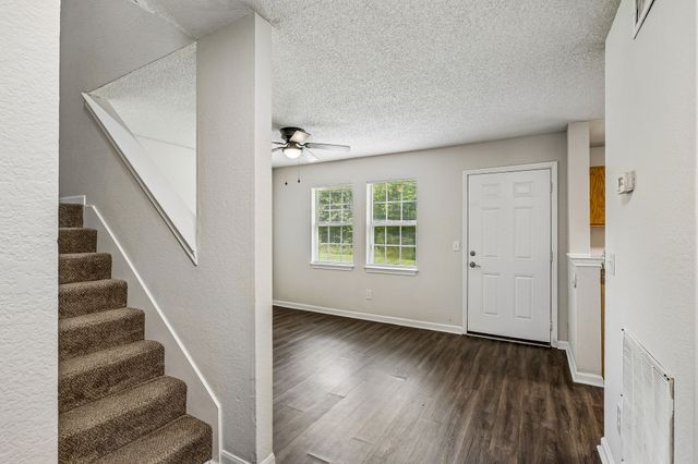 1101 Acorn Dr, Lewisburg, TN 37091