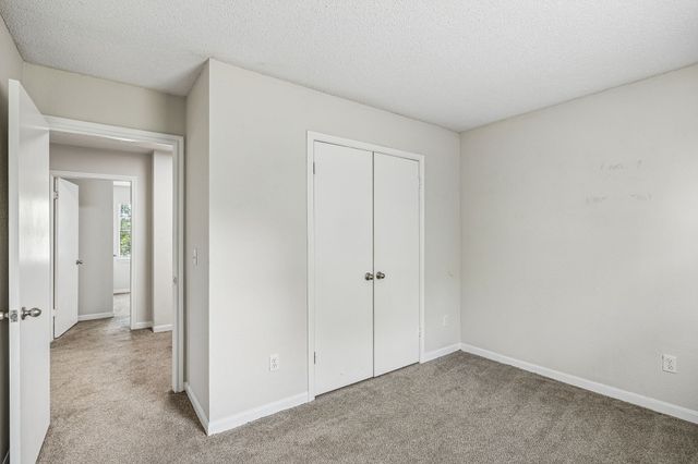 1101 Acorn Dr, Lewisburg, TN 37091