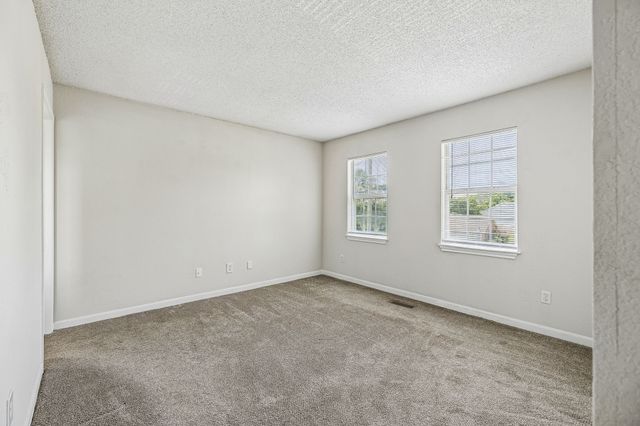 1101 Acorn Dr, Lewisburg, TN 37091